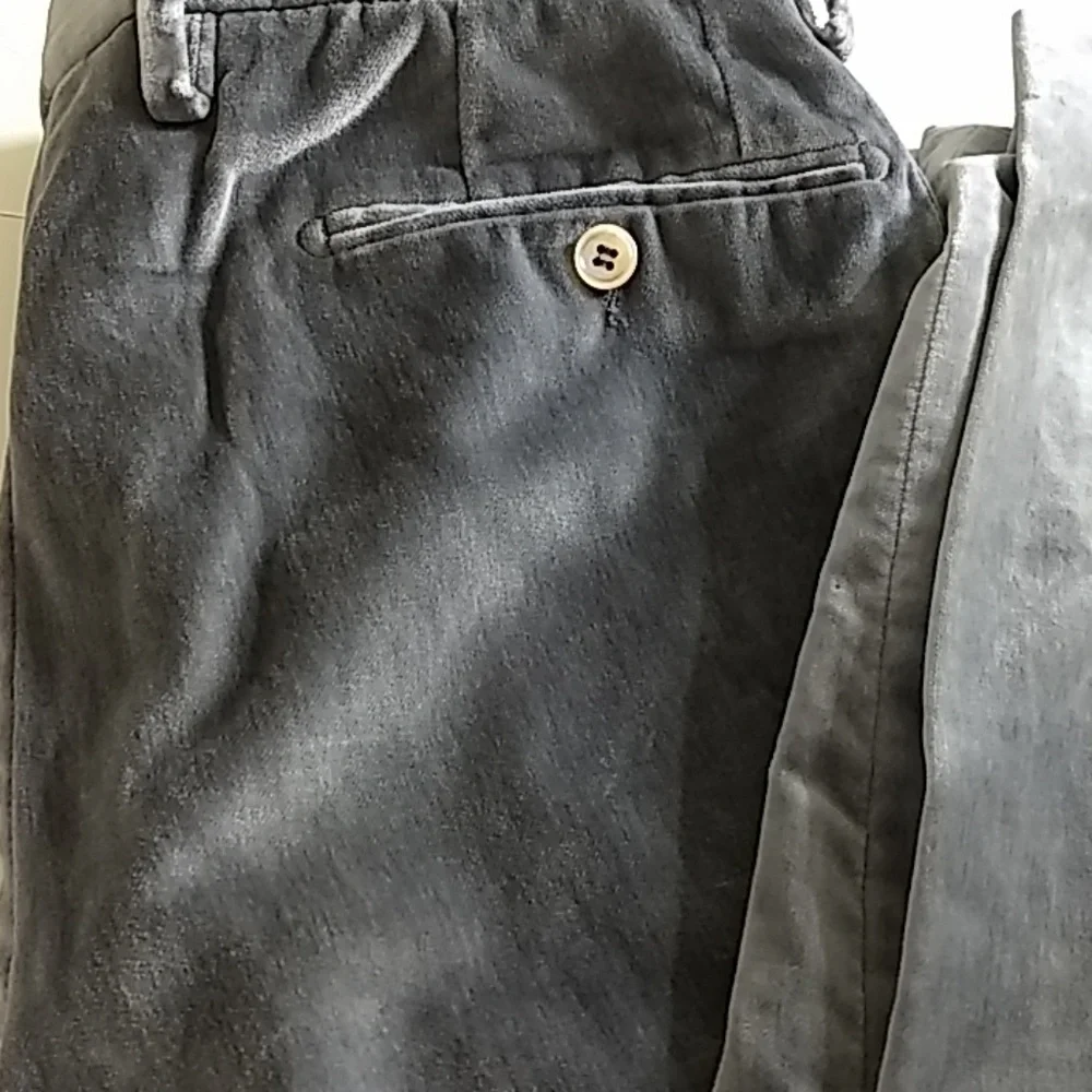 Gucci velvet grey pants